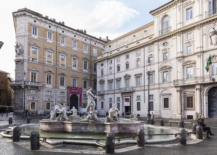 Navona Square Апартаменты *